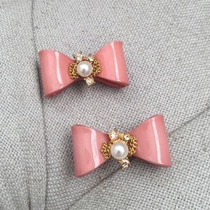 🩷 Pink bow gold chain pearls rhinestone vintage style earrings
